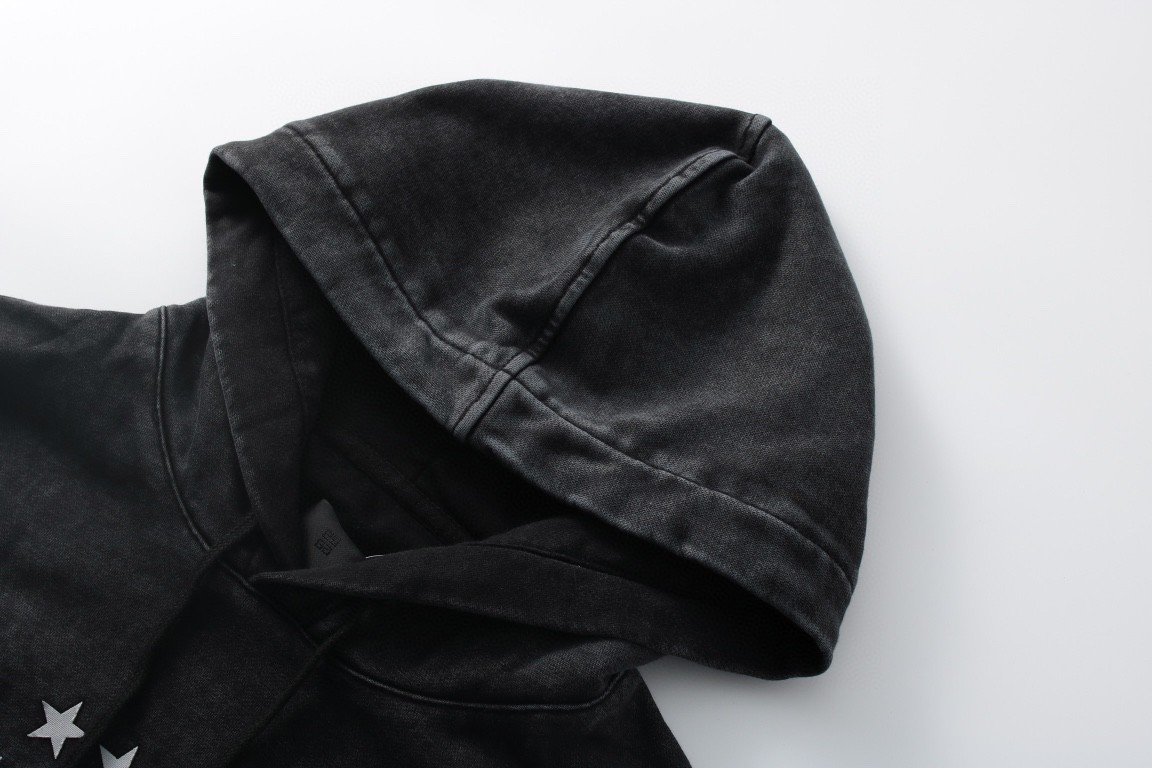 Givenchy 纪梵希 刺绣字母印花logo 连帽卫衣 套头 长袖 秋冬款 黑色 BWJ03E3ZB4-020