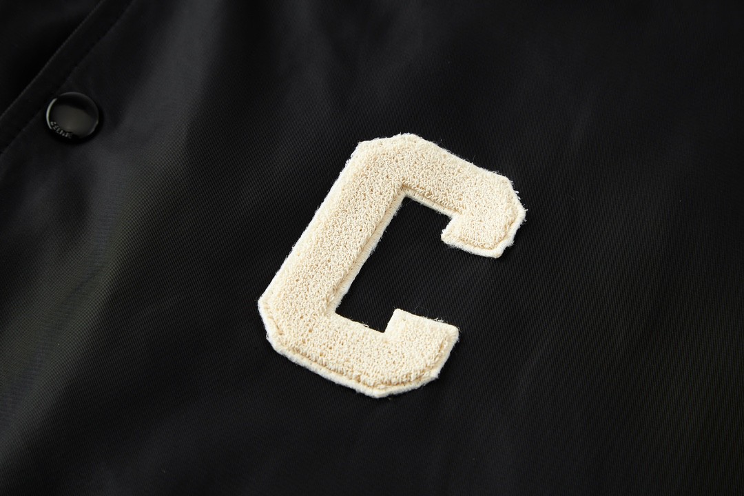 CELINE 赛琳 字母印花logo连帽夹克 棒球服 外套 秋冬款 男女同款 黑色 2W15A227R-38NO