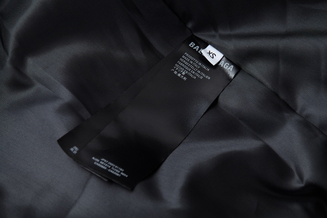 Balenciaga 巴黎世家 FW23 刺绣字母立领夹克 棒球服 棉服 长袖 外套 秋冬 黑色 763434TNO271000