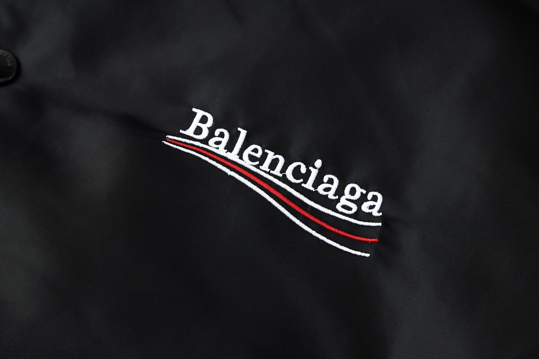 Balenciaga 巴黎世家 FW23 刺绣字母立领夹克 棒球服 棉服 长袖 外套 秋冬 黑色 763434TNO271000