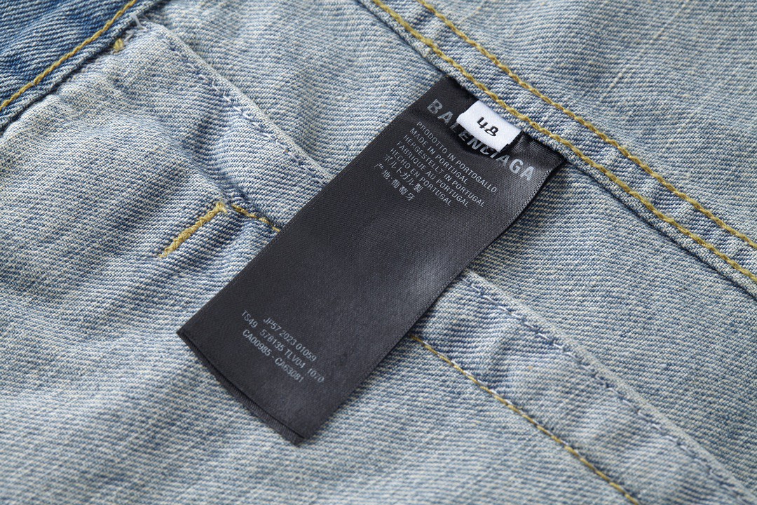 Balenciaga 巴黎世家 闪电贴布破坏 牛仔外套 牛仔衣 夹克 秋冬 水洗蓝