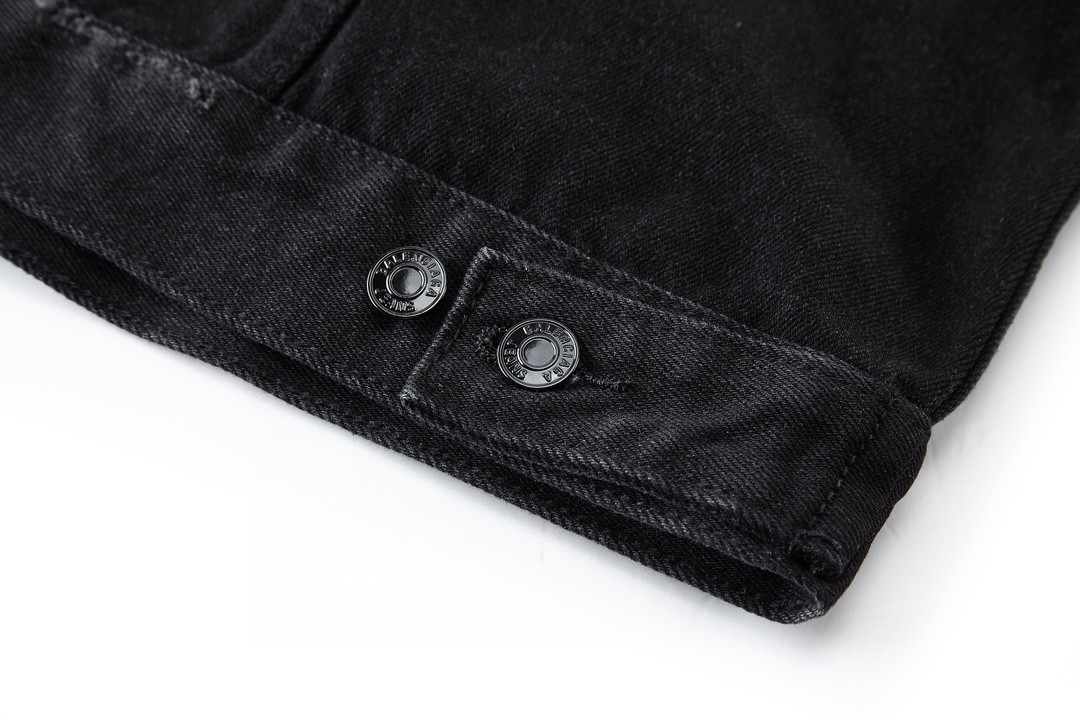 Balenciaga 巴黎世家 梵文印花 牛仔外套 牛仔衣 夹克 秋冬 黑色 