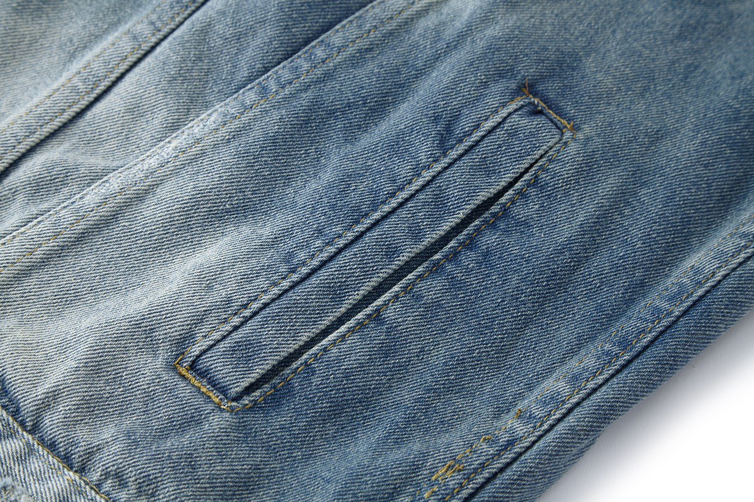 Balenciaga 巴黎世家 闪电贴布破坏 牛仔外套 牛仔衣 夹克 秋冬 水洗蓝