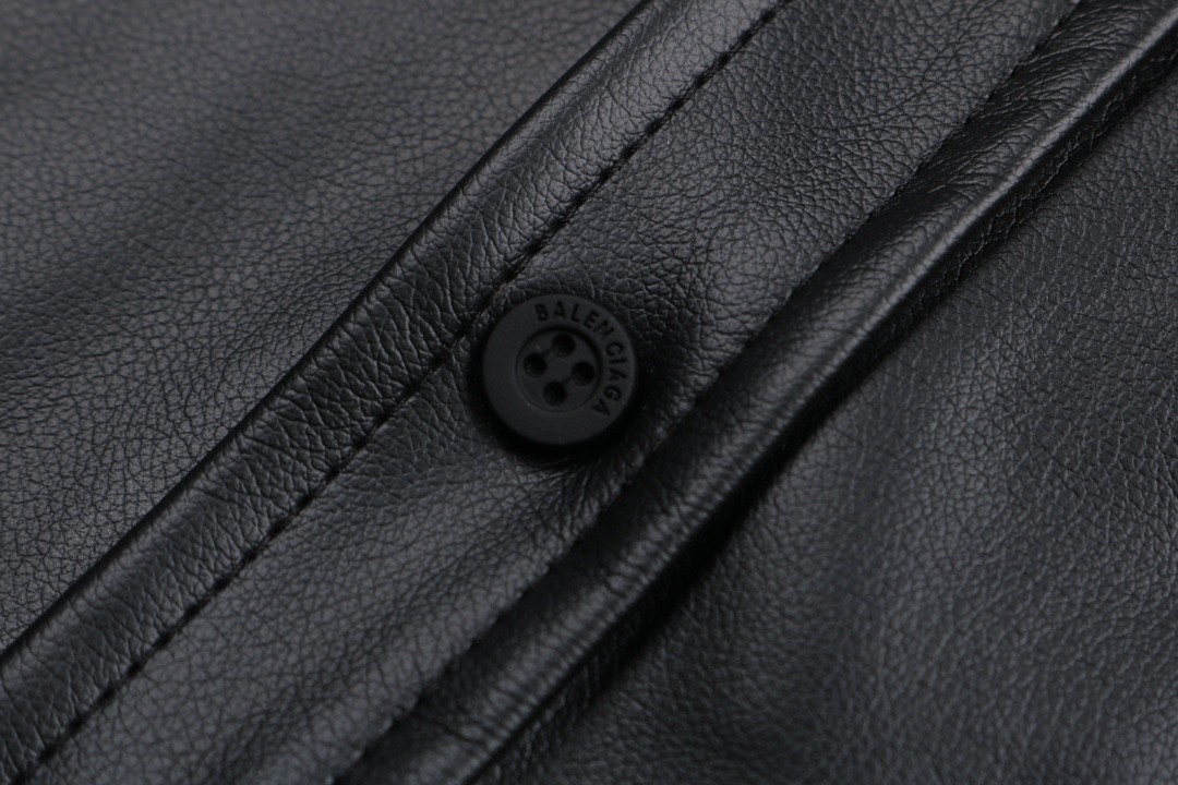 Balenciaga 巴黎世家 纯色刺绣logo皮衣 衬衫 长袖 秋冬 黑色