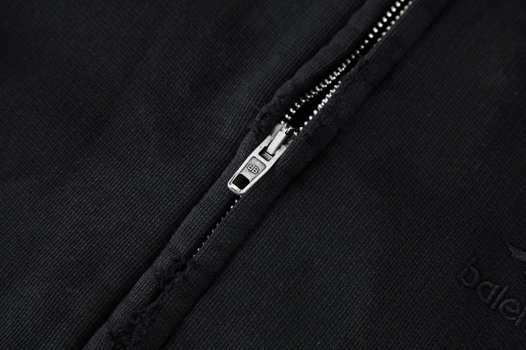 Balenciaga 巴黎世家 FW23 双头拉链做旧连帽卫衣 长袖 秋冬 男女同款 黑色 744444TOVD91055