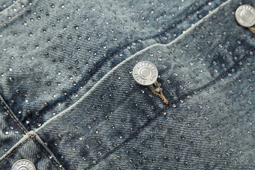 Balenciaga 巴黎世家 满钻翻领长袖 牛仔外套 牛仔衣 秋冬 蓝色