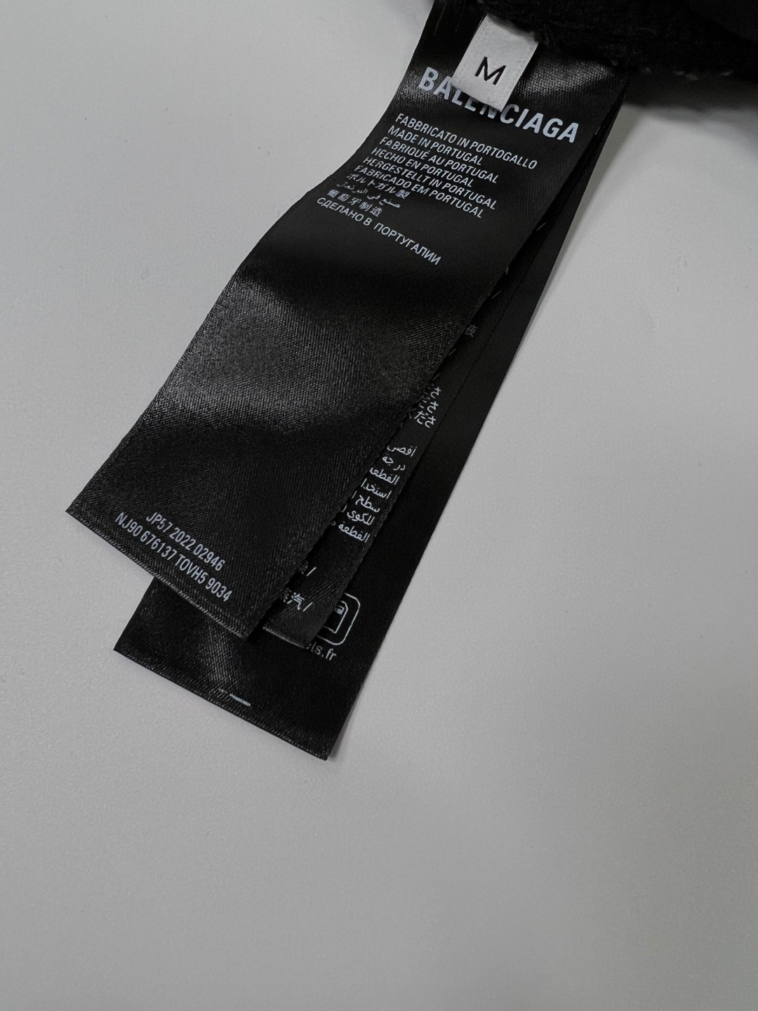 Balenciaga 巴黎世家 水洗破洞牛仔裤 长裤 男款 黑色 