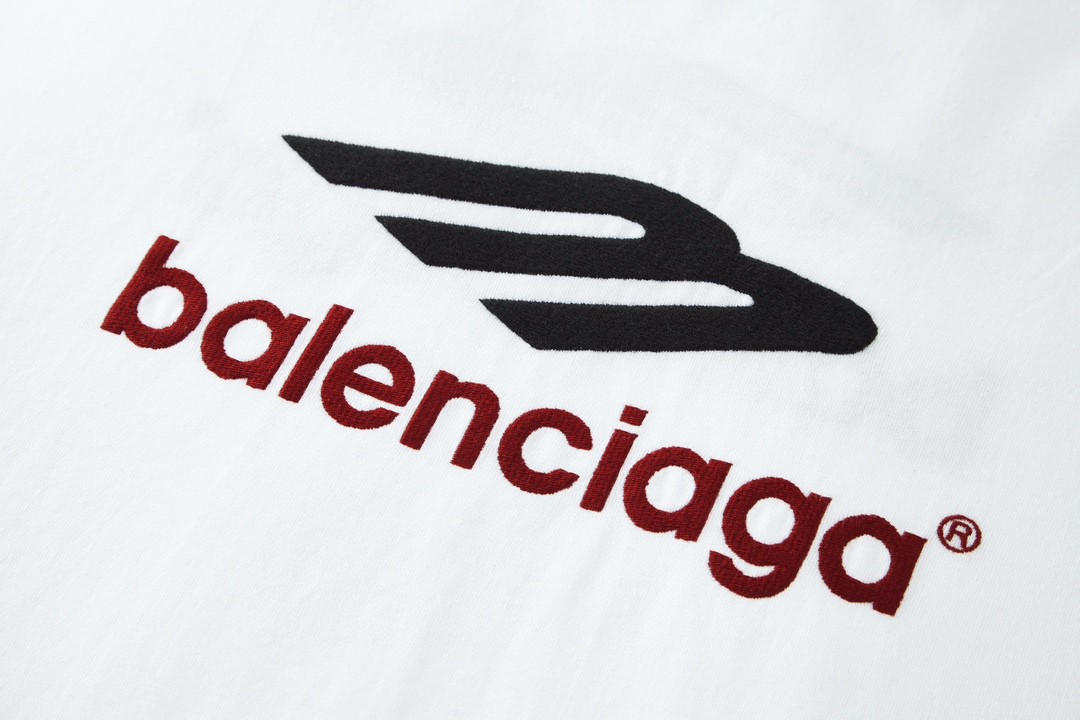 Balenciaga 巴黎世家 字母刺绣LogoT恤 长袖 卫衣  秋冬 白色 720250TPVD79065