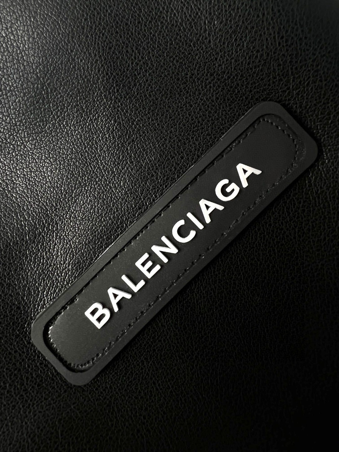 Balenciaga 巴黎世家 袖标皮衣西装 外套 长袖 秋冬 黑色
