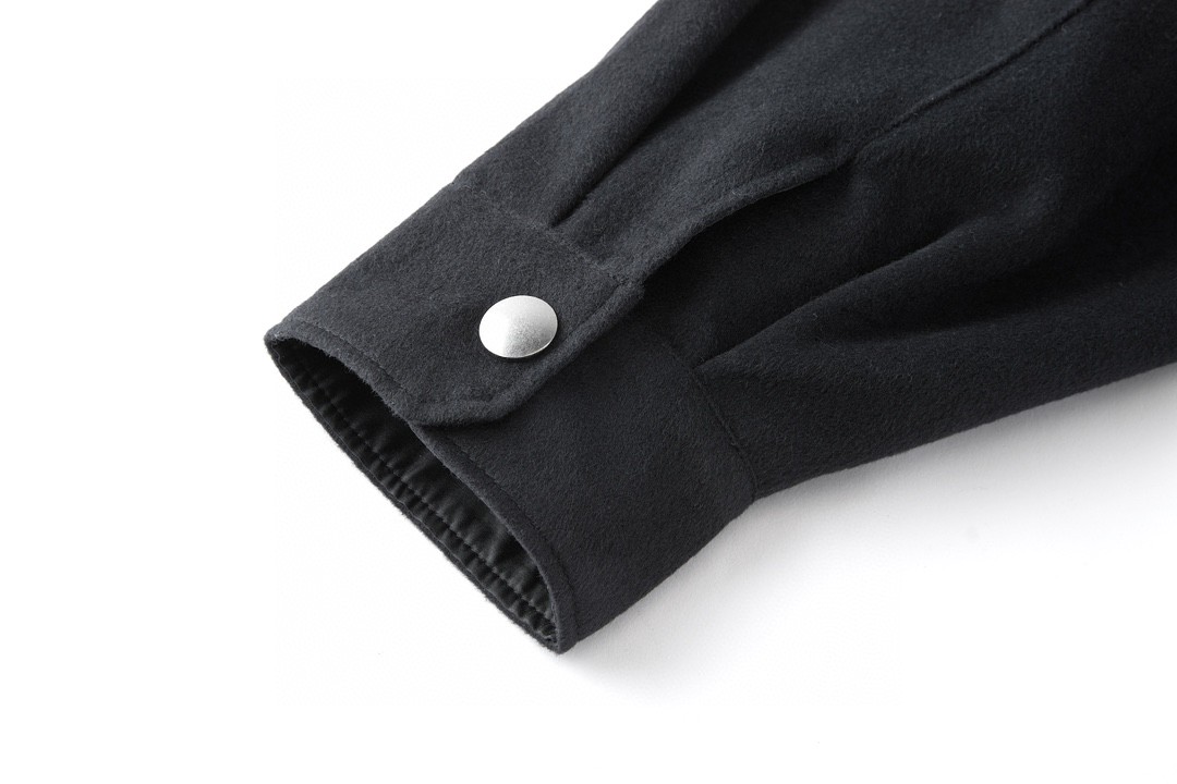 PRADA 普拉达 三角徽标羊绒衬衫 外套 长袖 黑色 灰色