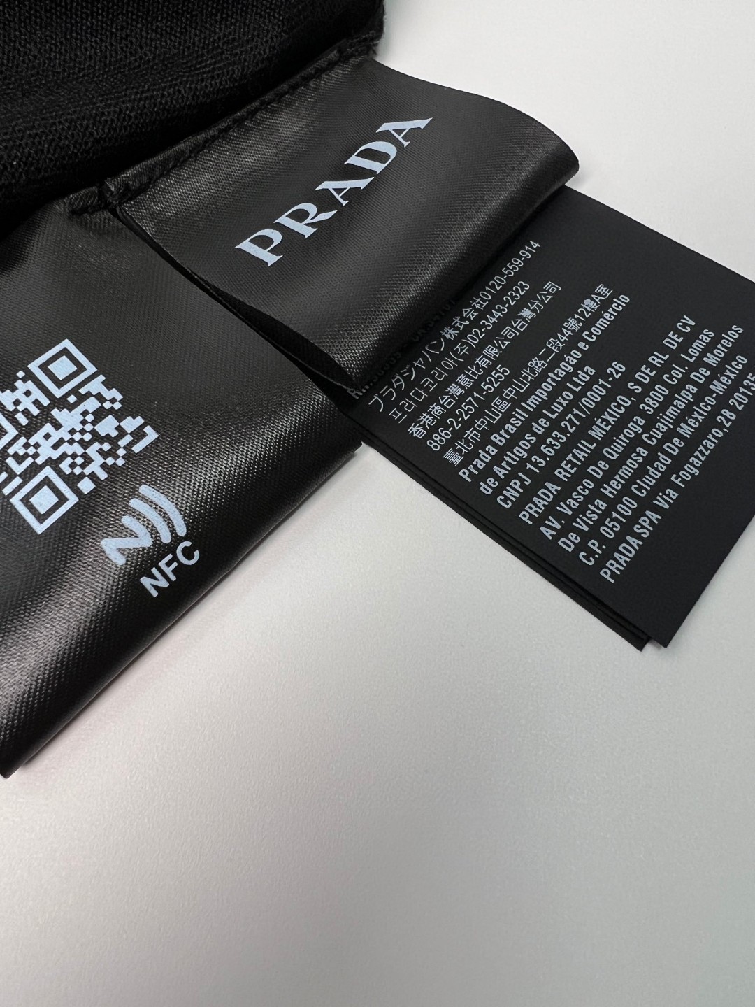 PRADA 普拉达 纯色字母Logo 毛衣 针织衫 长袖 秋冬款 黑色