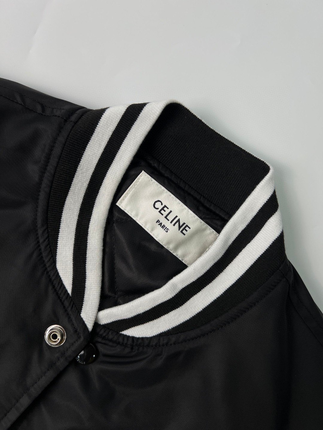 CELINE 赛琳 拼色字母印花飞行员夹克 棒球服 外套 秋冬款 男女同款 黑色 2W867532T-38NO