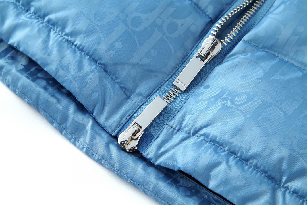 DIOR 迪奥 Logo印花立领珩缝羽绒服 外套 长袖 冬款 保暖 蓝色