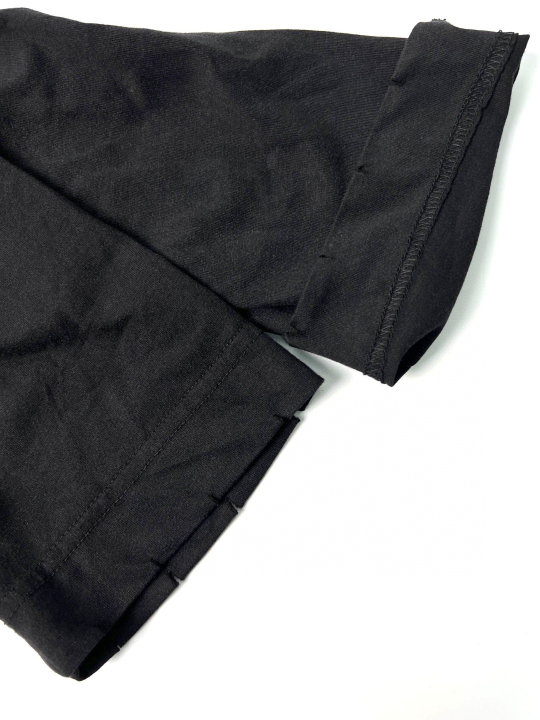 Givenchy 纪梵希 SS23 纯色破洞假三件套 连帽卫衣 套头 长袖 秋冬款 黑色 BM90ME4YDY-011