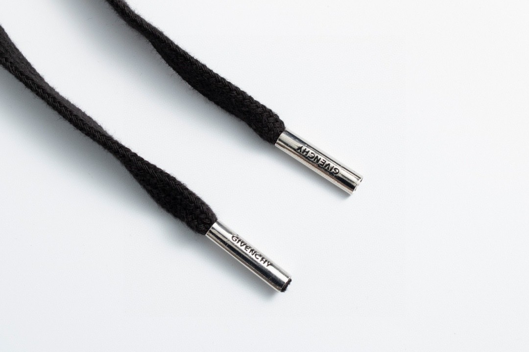 Givenchy 纪梵希 SS21 可拆卸挂锁拉链连帽卫衣 套头 长袖 秋冬款 黑色 BMJ0AZ3Y69-001