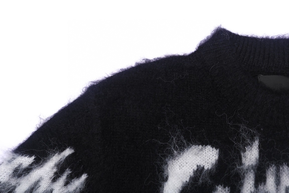 Givenchy 纪梵希 经典字母Logo图案 圆领 毛衣 长袖 秋冬款 黑色