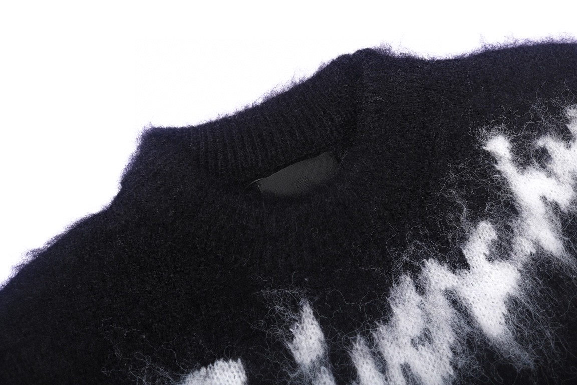 Givenchy 纪梵希 经典字母Logo图案 圆领 毛衣 长袖 秋冬款 黑色