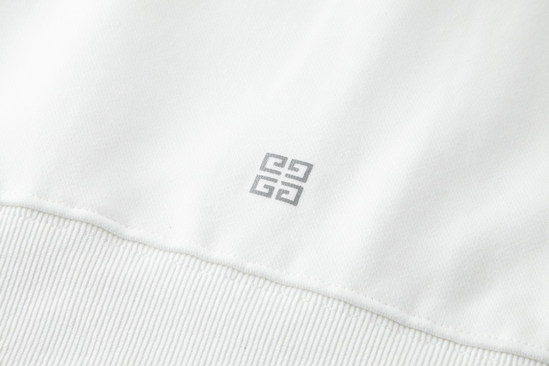 Givenchy 纪梵希 FW23 字母Logo印花圆领 卫衣 套头 长袖 秋冬款 白色
