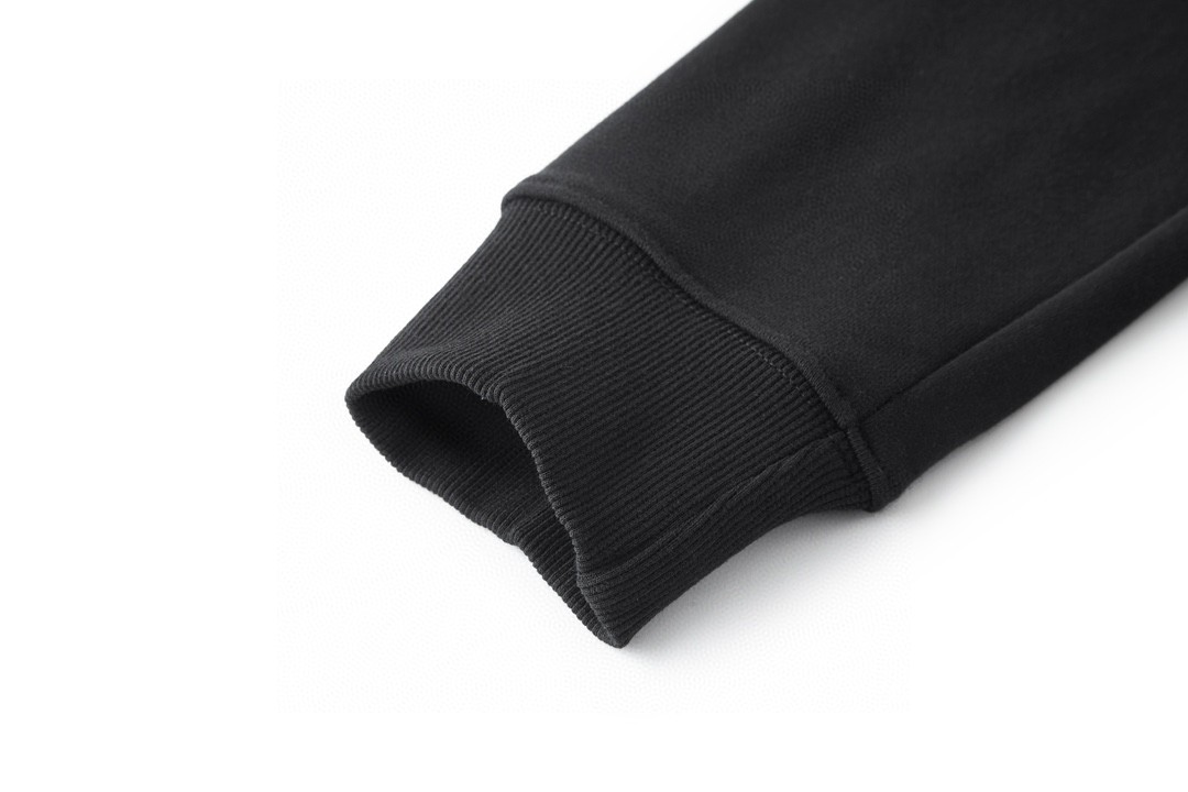 Givenchy 纪梵希 FW23 字母Logo印花圆领 卫衣 套头 长袖 秋冬款 黑色 BMJ0HA3YCA-001