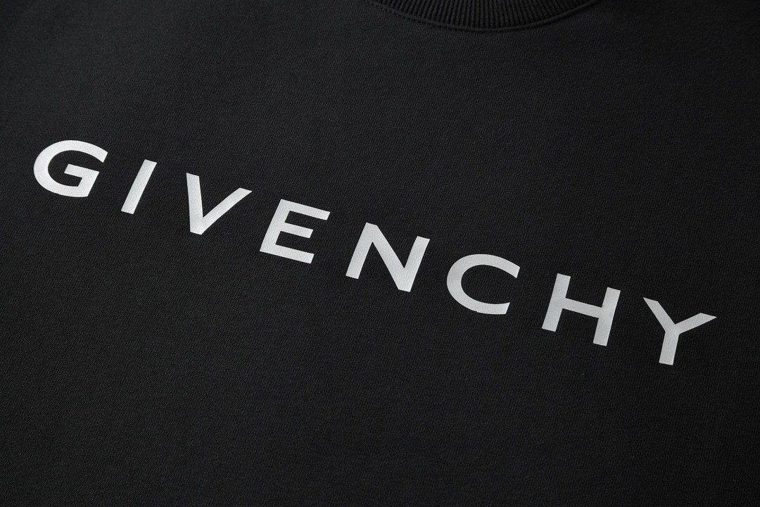 Givenchy 纪梵希 FW23 字母Logo印花圆领 卫衣 套头 长袖 秋冬款 黑色 BMJ0HA3YCA-001
