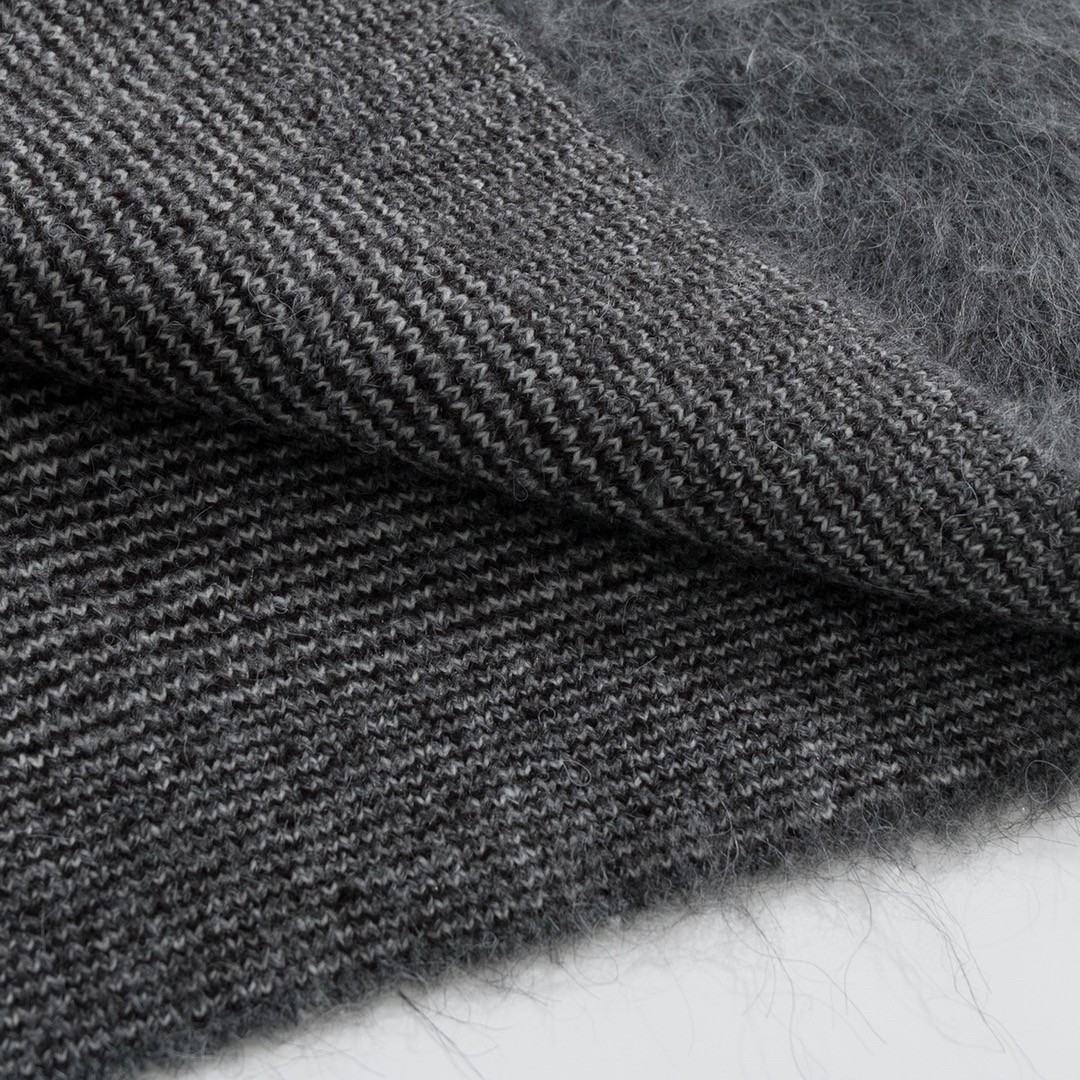 Givenchy 纪梵希 Chito 联名款 SS22 背面动物图案马海毛套头毛衣 长袖 秋冬款 灰色 BM90H04Y9D-069