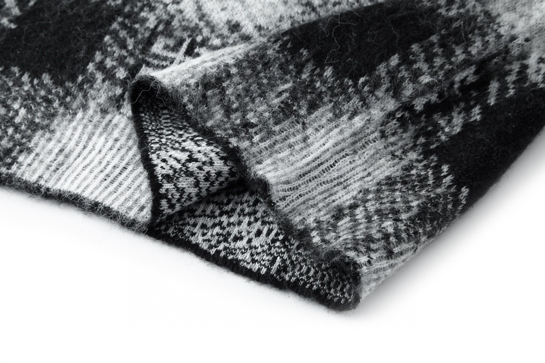 Givenchy 纪梵希 SS23 色块拼接圆领套头毛衣 长袖 秋冬款 黑白色 BM90M04YD0-004