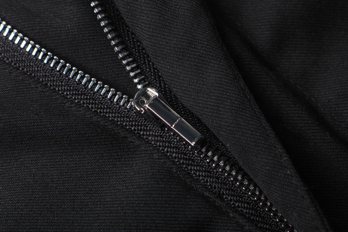 Givenchy 纪梵希 FW22 纯色U形锁扣直筒休闲裤 长裤 西裤 男款 黑色 BM512113MP-001