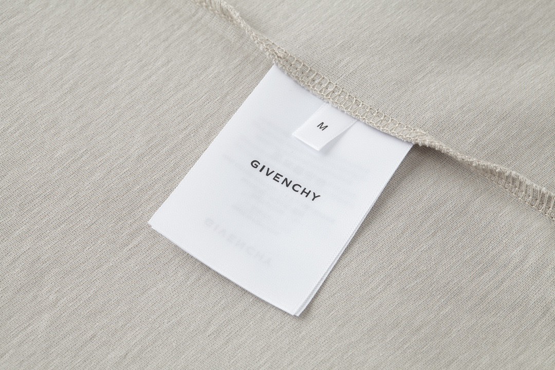 Givenchy 纪梵希 SS23 字母印花立领长袖 T 恤 打底衫 秋冬款 云灰色 BM71GM3YBN-057