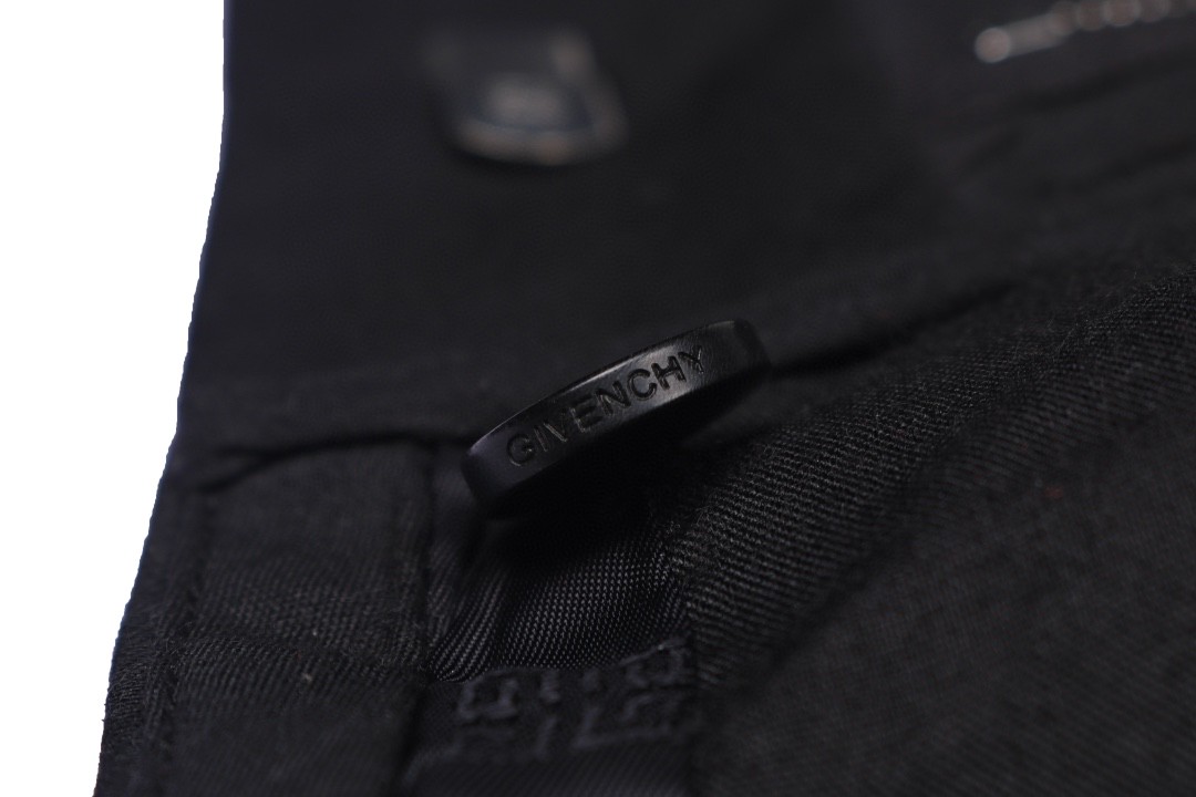 Givenchy 纪梵希 FW22 纯色U形锁扣直筒休闲裤 长裤 西裤 男款 黑色 BM512113MP-001