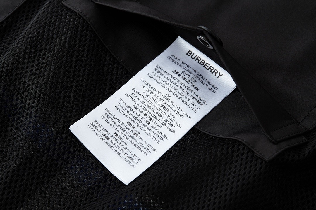 Burberry 巴宝莉 格纹泰迪连帽外套 秋冬款 长袖 黑色 80607791