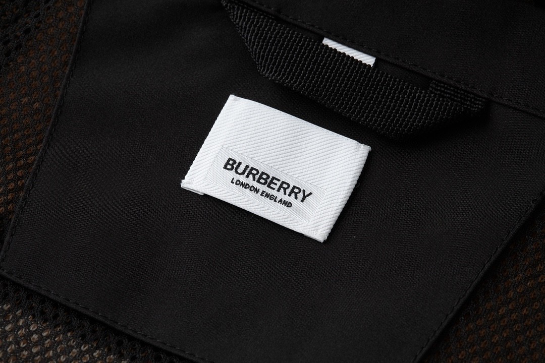 Burberry 巴宝莉 格纹泰迪连帽外套 秋冬款 长袖 棕色 80586391