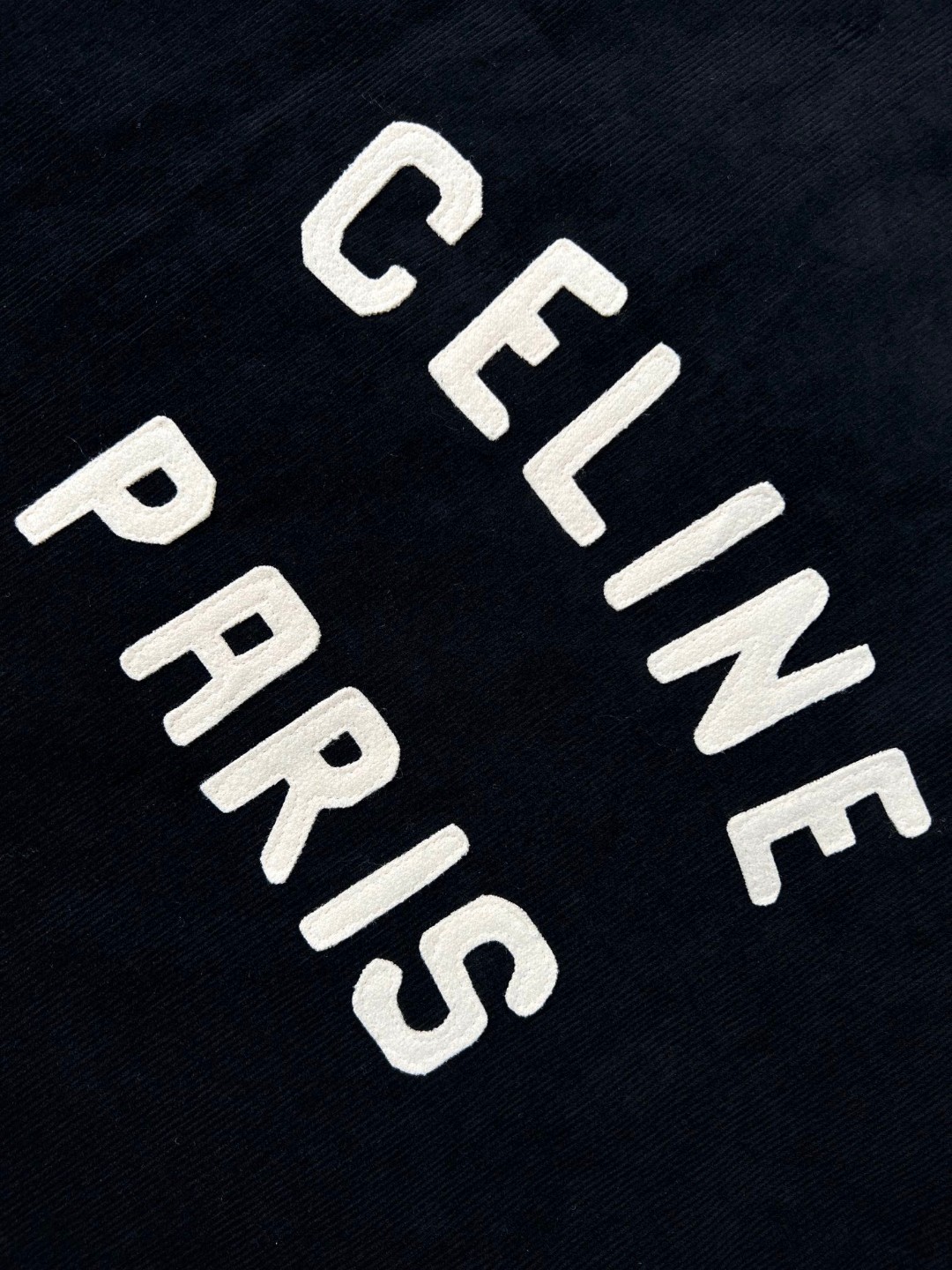 CELINE 赛琳 字母logo灯芯绒拉链夹克 外套 秋冬款 男女同款 黑色 2Q772580W-07IN