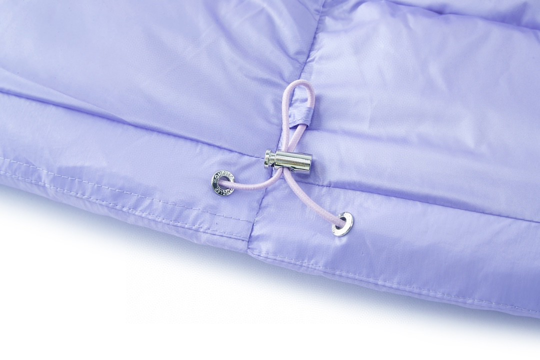 Moncler 蒙口 FW22 漆面拉链短款连帽羽绒服 保暖 外套 紫色 H20911A002565969T605