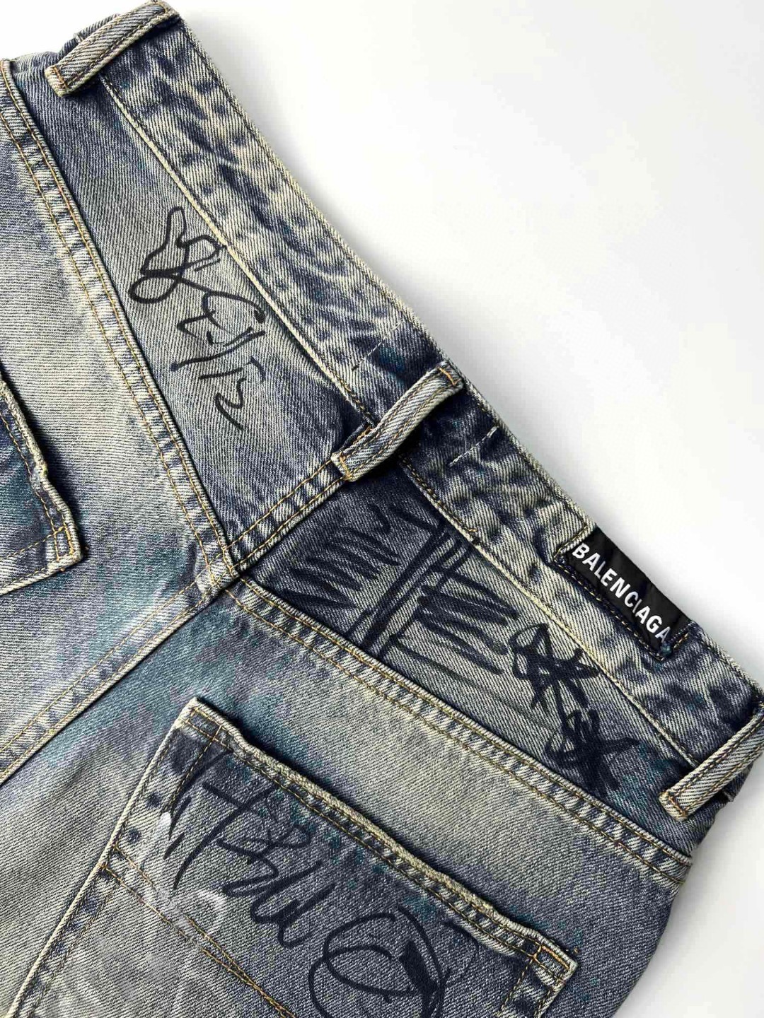 Balenciaga 巴黎世家 涂鸦手绘牛仔裤 长裤 蓝色 745223TNW014012