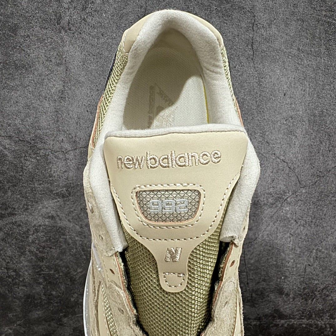 新版  New Balance 992 低筒 复古跑鞋 休闲鞋 运动鞋 男鞋 女鞋 卡其色 M992TN