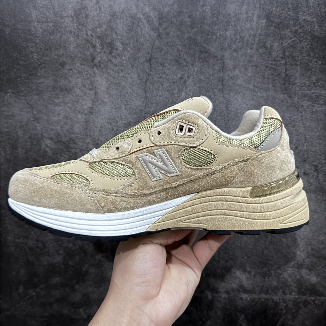 新版  New Balance 992 低筒 复古跑鞋 休闲鞋 运动鞋 男鞋 女鞋 卡其色 M992TN
