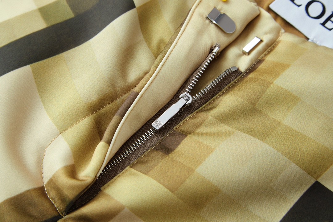 Loewe 罗意威 SS23 二维像素系列 休闲裤 长裤 棕色 S540Y04XEG-3429