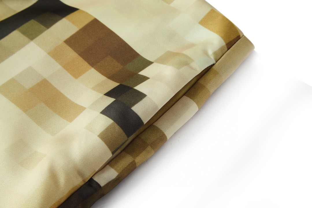 Loewe 罗意威 SS23 二维像素系列 休闲裤 长裤 棕色 S540Y04XEG-3429