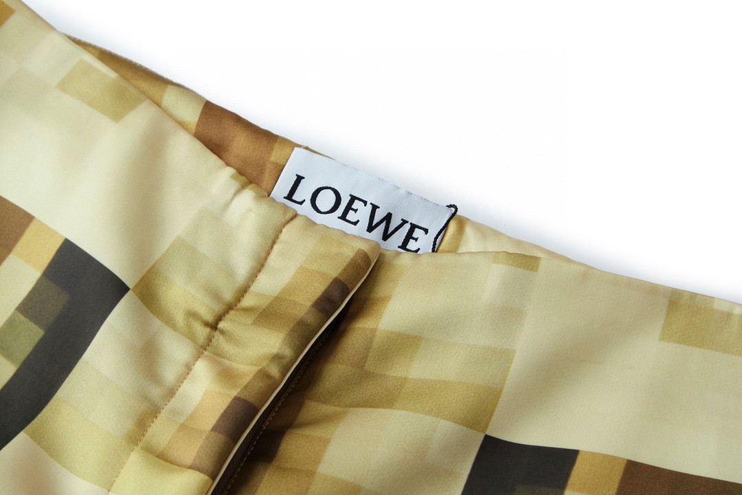 Loewe 罗意威 SS23 二维像素系列 休闲裤 长裤 棕色 S540Y04XEG-3429