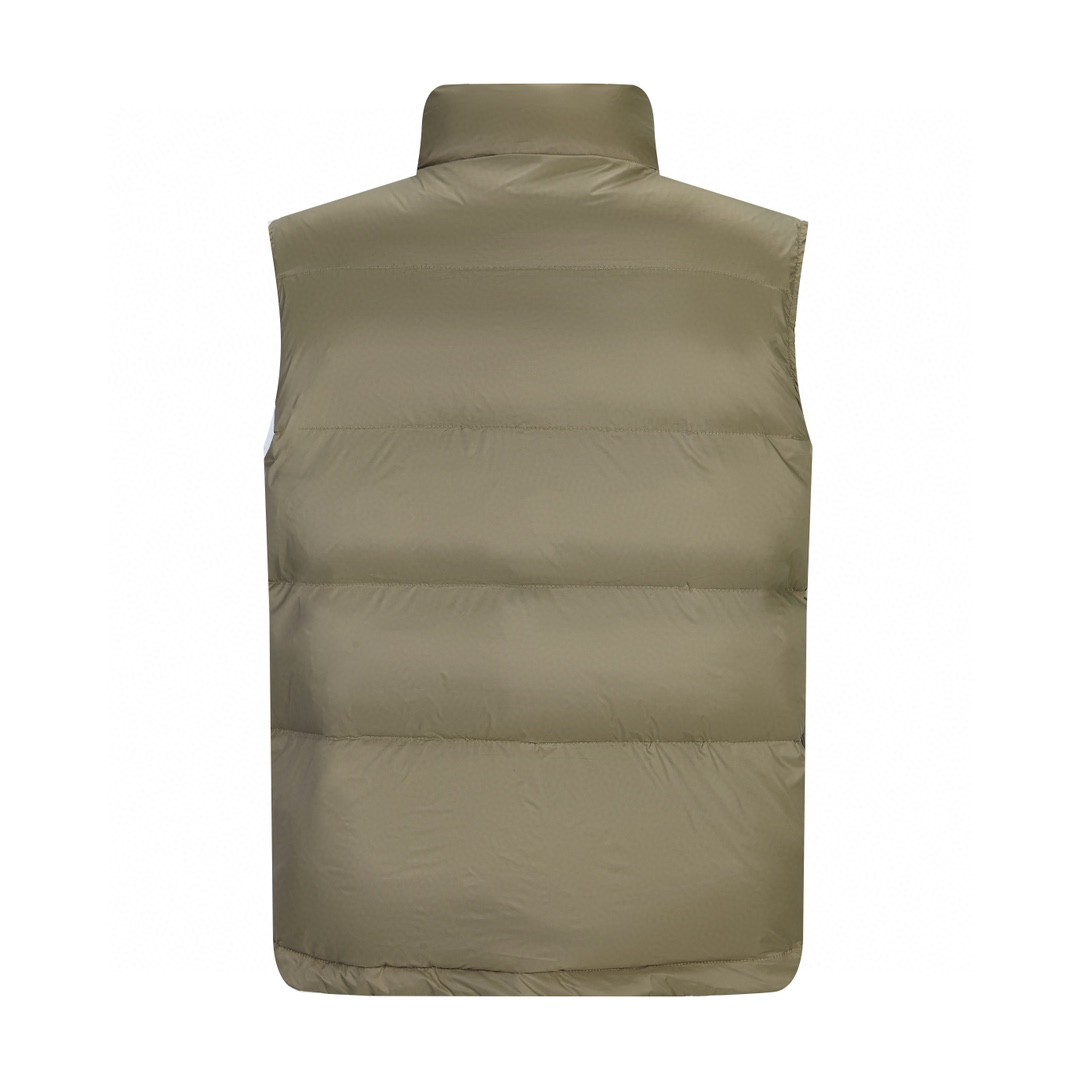 CELINE 赛琳 纯色 Logo 刺绣单排扣无袖马甲 外套 羽绒服 褐色 2W987906V-02KK