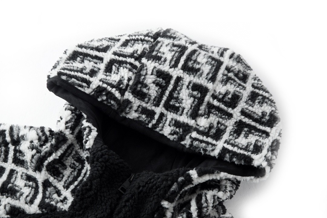 FENDI 芬迪 拼色半拉链连帽羊羔毛外套 长袖 卫衣 秋冬 黑色 FAF669AM0EF0GME