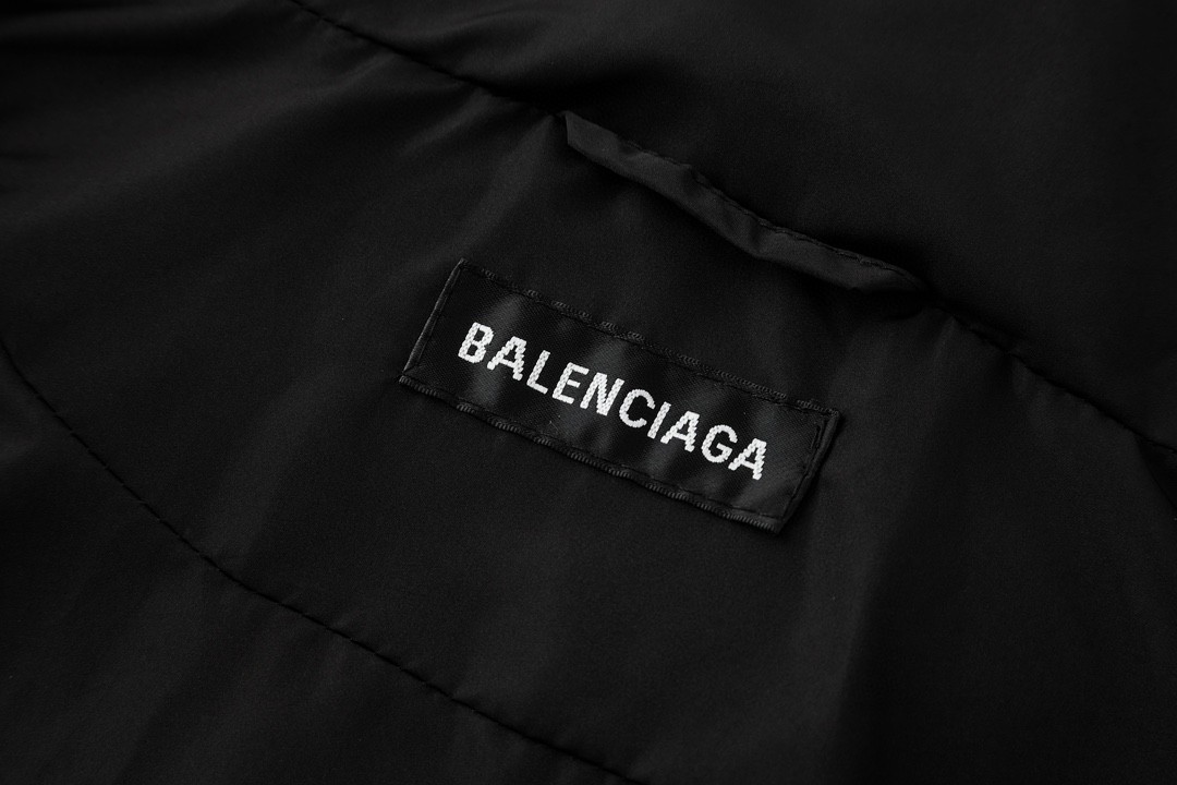 Balenciaga 巴黎世家 字母Logo印花立领夹克 棉服 外套 保暖 长袖 冬季 黑色 758046TYD361000