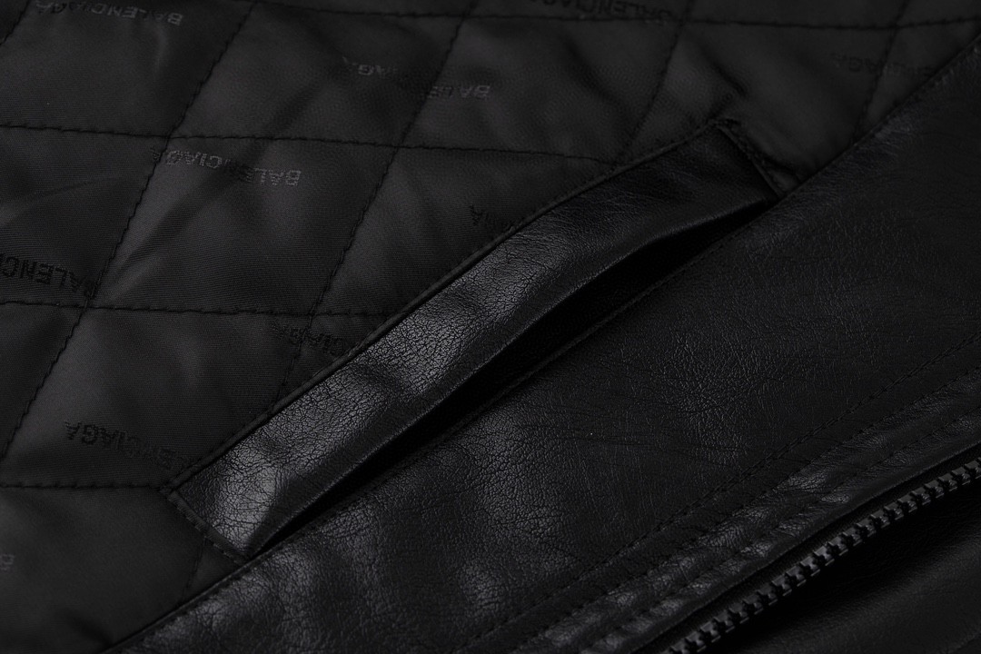 Balenciaga 巴黎世家 字母Logo印花 拉链夹棉皮衣 夹克 宽松 外套 秋冬款 黑色 