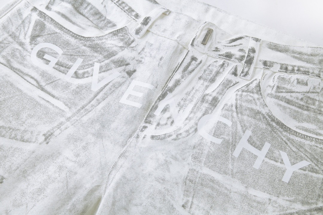 Givenchy 纪梵希 水洗字母logo图案直筒牛仔裤 长裤 灰白色 BM50UY5Y50100