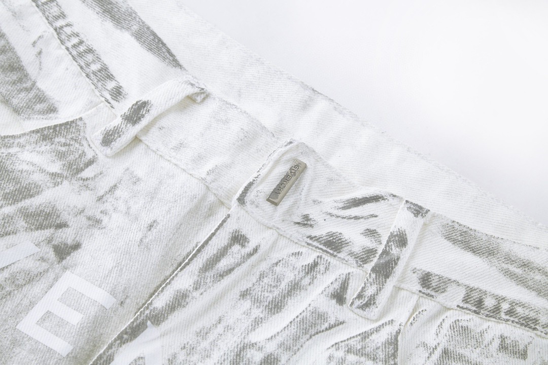 Givenchy 纪梵希 水洗字母logo图案直筒牛仔裤 长裤 灰白色 BM50UY5Y50100