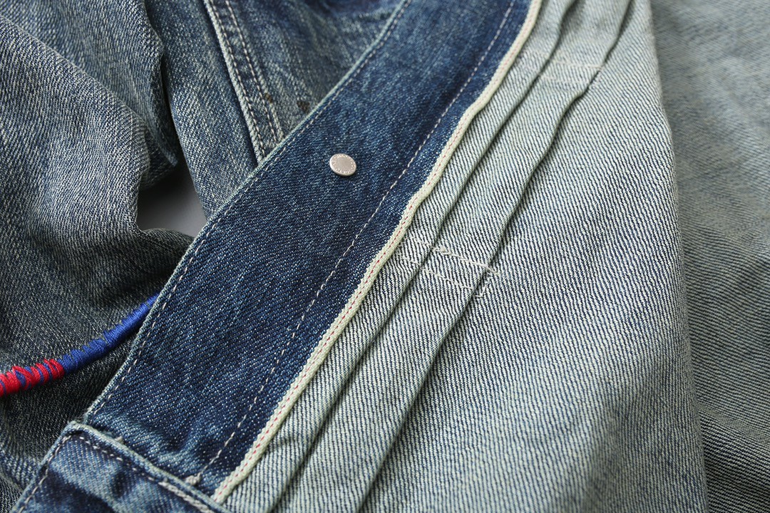 711#MADNESS 破坏水洗牛仔外套 夹克 长袖 外套 秋冬 男女同款 蓝色