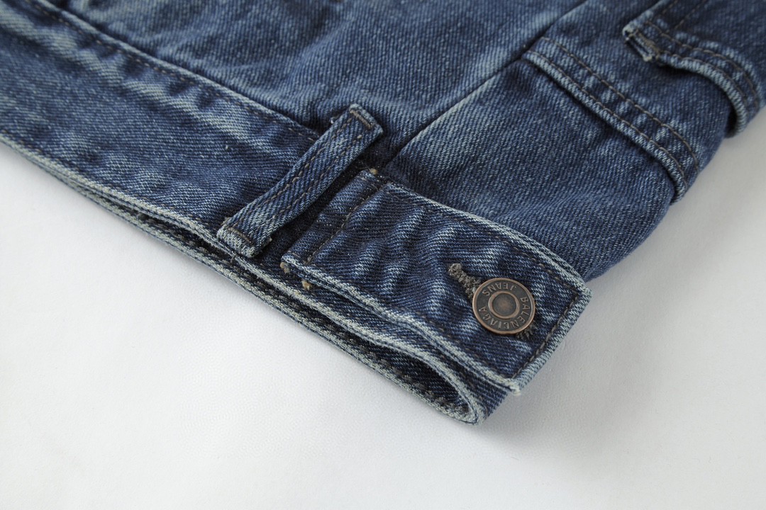 Balenciaga 巴黎世家 做旧裤型单排扣口袋翻领牛仔外套 牛仔衣 夹克 秋冬 蓝色 767943TNW654445