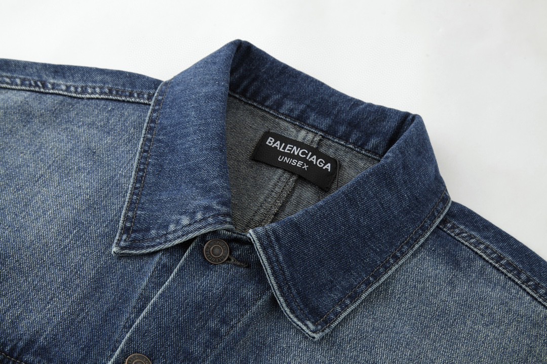 Balenciaga 巴黎世家 做旧裤型单排扣口袋翻领牛仔外套 牛仔衣 夹克 秋冬 蓝色 767943TNW654445
