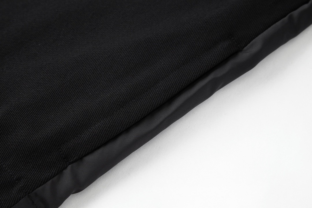 Balenciaga 巴黎世家 大Logo印花拼接立领拉链夹克 外套 长袖 秋冬 黑色 529213TBQ031000