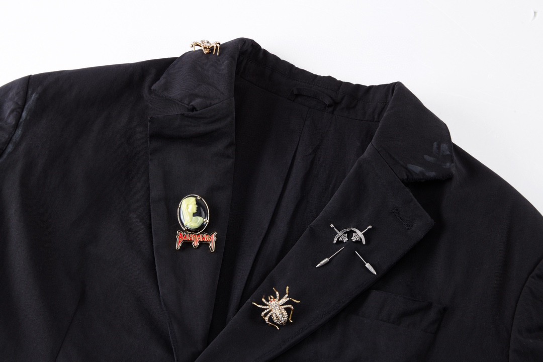 Balenciaga 巴黎世家 SS23 做旧莱茵石别针单排扣西装 外套 宽松 秋冬 黑色 746409TBP011000